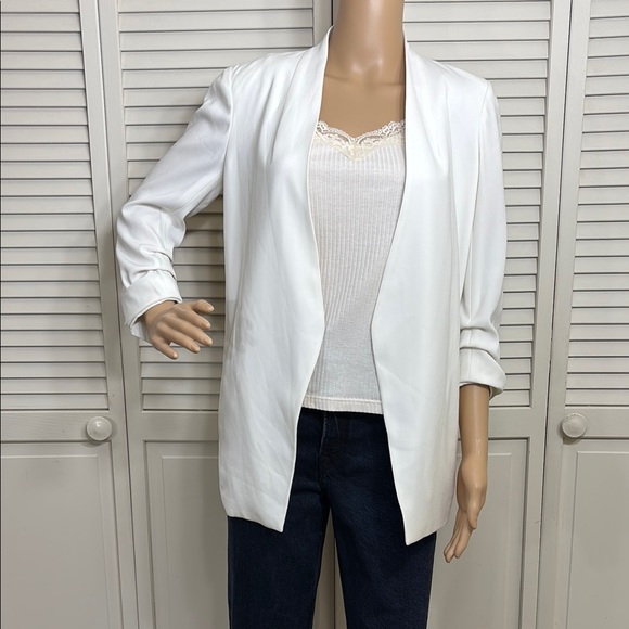Aritzia Babaton Open-front Power Hip Blazer Size 2 - Picture 1 of 11